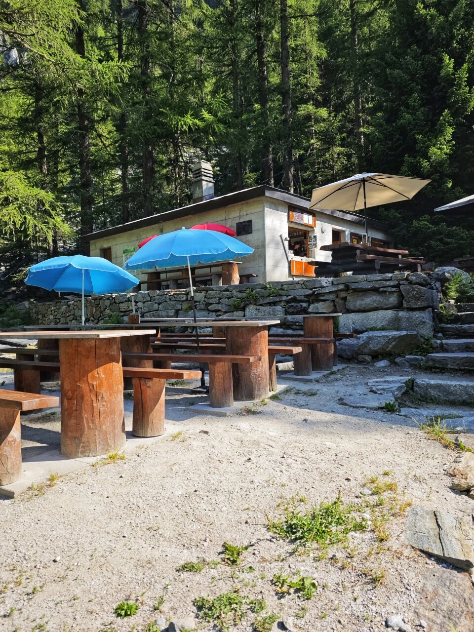 Relais d'Arpette, sista stoppet före uppstigningen mot Fenêtre